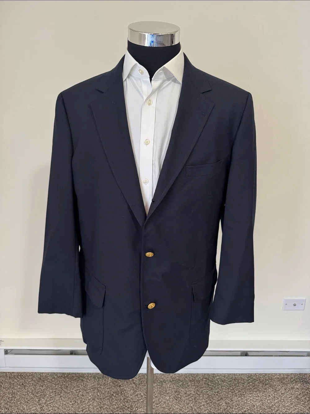 VINTAGE Brooks Brothers mens 43L navy blue solid gold button blazer jacket EUC